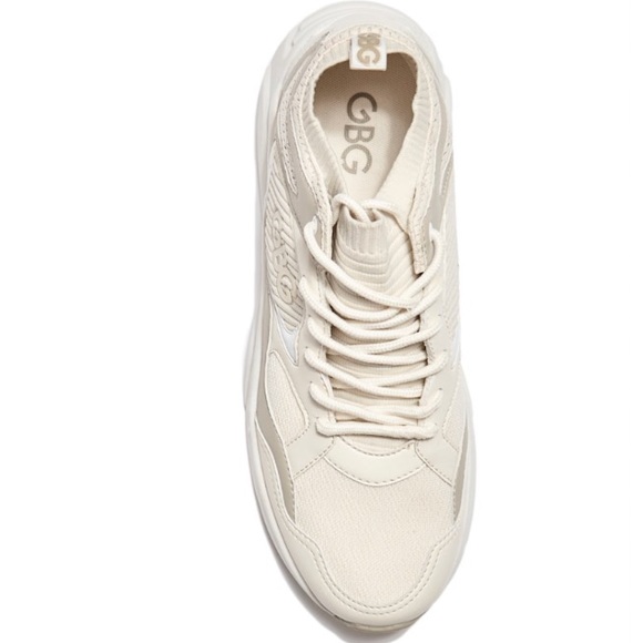 G By Guess Drew Sneakers Size: 8.5 M - Picture 4 of 4